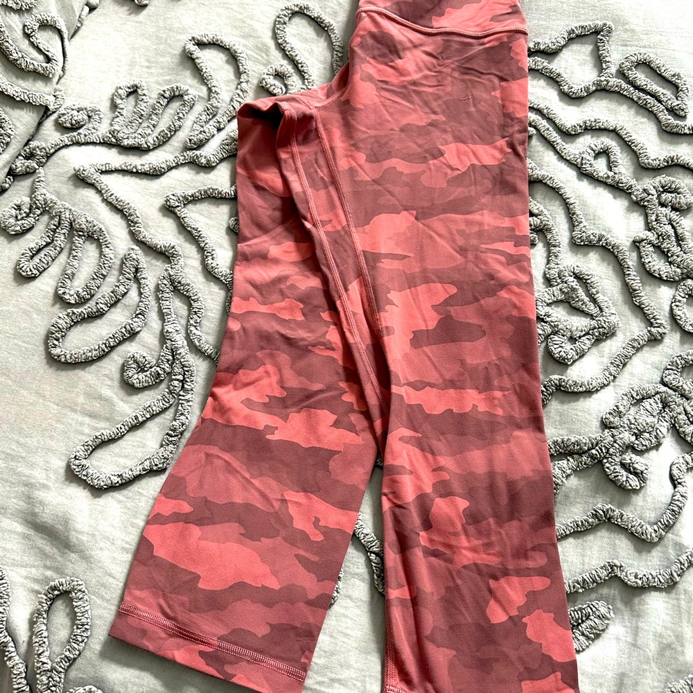 Lululemon Align camo tights